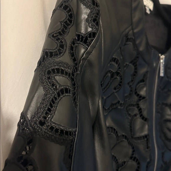 Sandro Black Leather Jacket with Floral Design - Picture 6 of 6